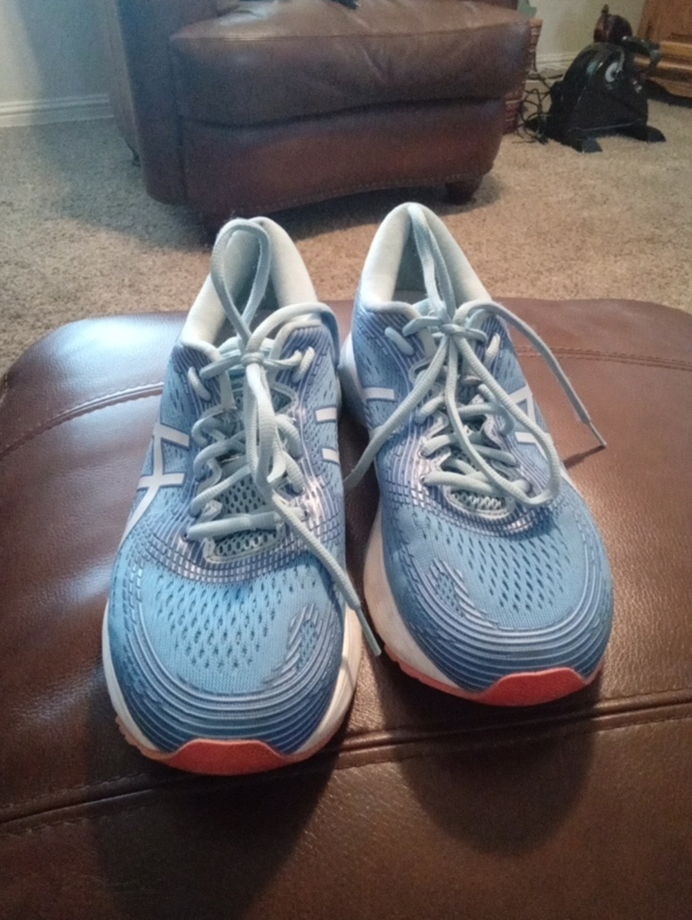 Womens 9.5 Asics Blue Athletic Shoes